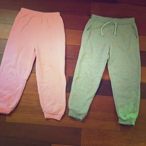 Super cute and comfy sweat pants! 💘